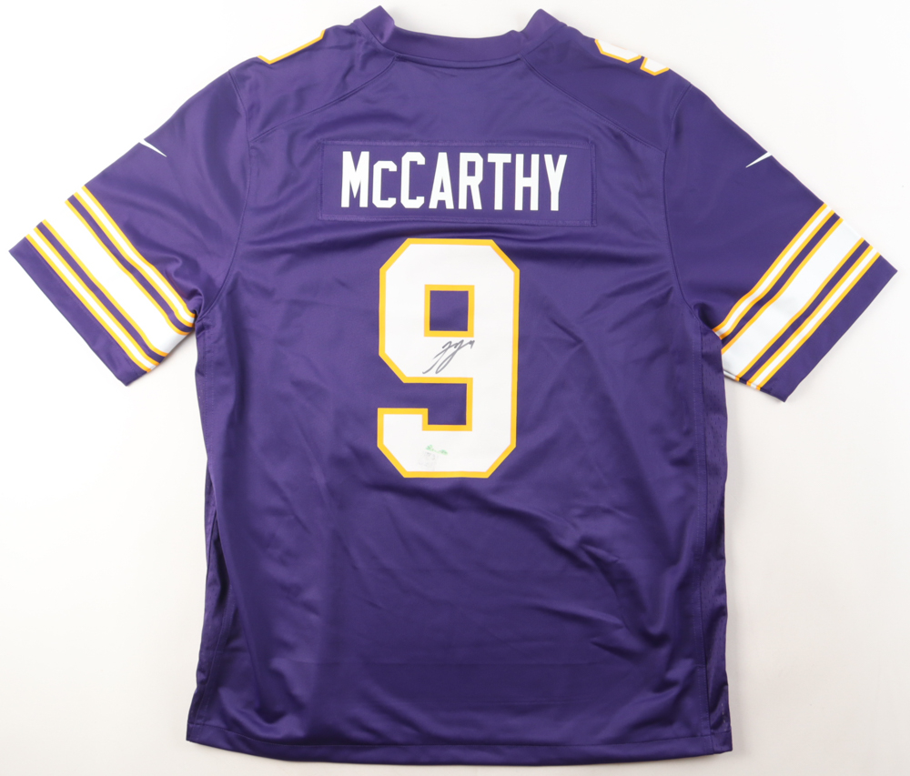 J.J. McCarthy Signed Vikings Nike Jersey (Beckett) at PristineAuction.com J.J. McCarthy Signed Vikings Nike Jersey (Beckett) at PristineAuction.com
