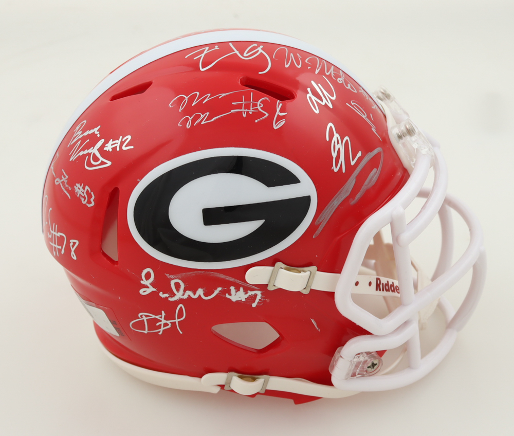 2023-24 Georgia Bulldogs Speed Mini Helmet Team-Signed By (34) With KJ Bolden, Dominic Lovett, Brock Vandagriff, Jamal Jarrett (Top Tier Authentics) at PristineAuction.com 2023-24 Georgia Bulldogs Speed Mini Helmet Team-Signed By (34) With KJ Bolden, Dominic Lovett, Brock Vandagriff, Jamal Jarrett (Top Tier Authentics) at PristineAuction.com