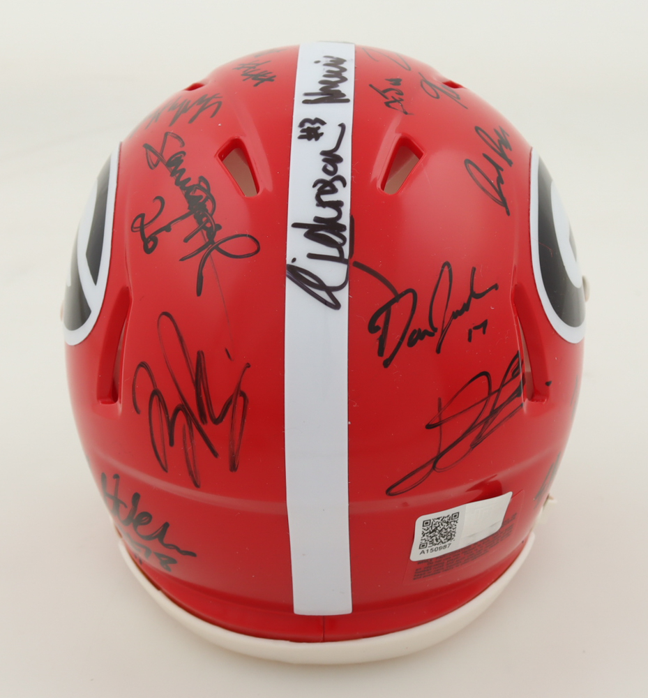 2023-24 Georgia Bulldogs Speed Mini Helmet Team-Signed By (34) With KJ Bolden, Dominic Lovett, Brock Vandagriff, Jamal Jarrett (Top Tier Authentics) at PristineAuction.com 2023-24 Georgia Bulldogs Speed Mini Helmet Team-Signed By (34) With KJ Bolden, Dominic Lovett, Brock Vandagriff, Jamal Jarrett (Top Tier Authentics) at PristineAuction.com