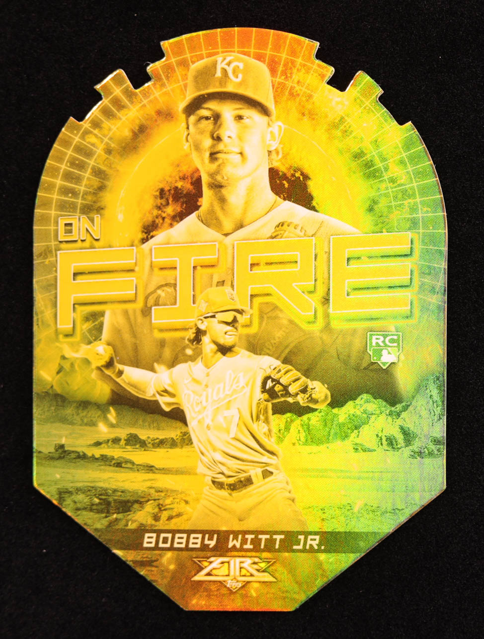 Bobby Witt Jr. 2022 Topps Fire En Fuego #EF29 RC at PristineAuction.com Bobby Witt Jr. 2022 Topps Fire En Fuego #EF29 RC at PristineAuction.com
