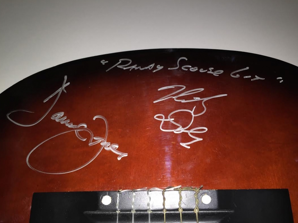 The Monkees Band-Signed Acoustic Guitar with (4) Signatures Including Davy Jones, Michael Nesmith, Peter Tork & Micky Dolenz (JSA LOA) at PristineAuction.com The Monkees Band-Signed Acoustic Guitar with (4) Signatures Including Davy Jones, Michael Nesmith, Peter Tork & Micky Dolenz (JSA LOA) at PristineAuction.com