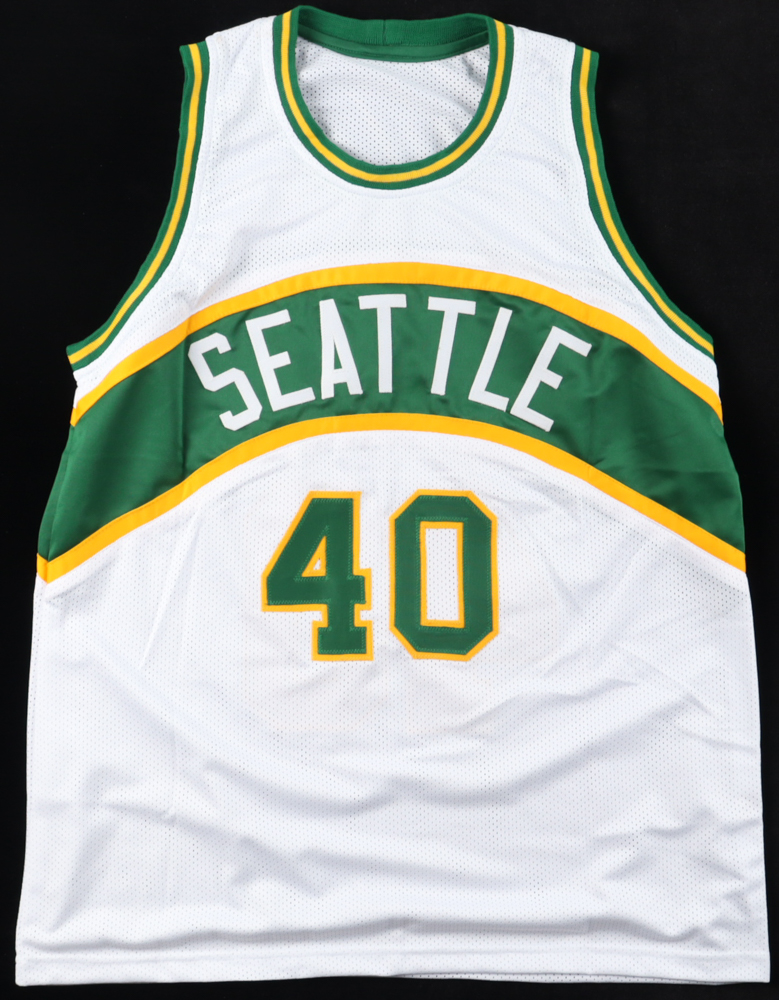 Shawn Kemp Signed Jersey (Beckett) at PristineAuction.com Shawn Kemp Signed Jersey (Beckett) at PristineAuction.com