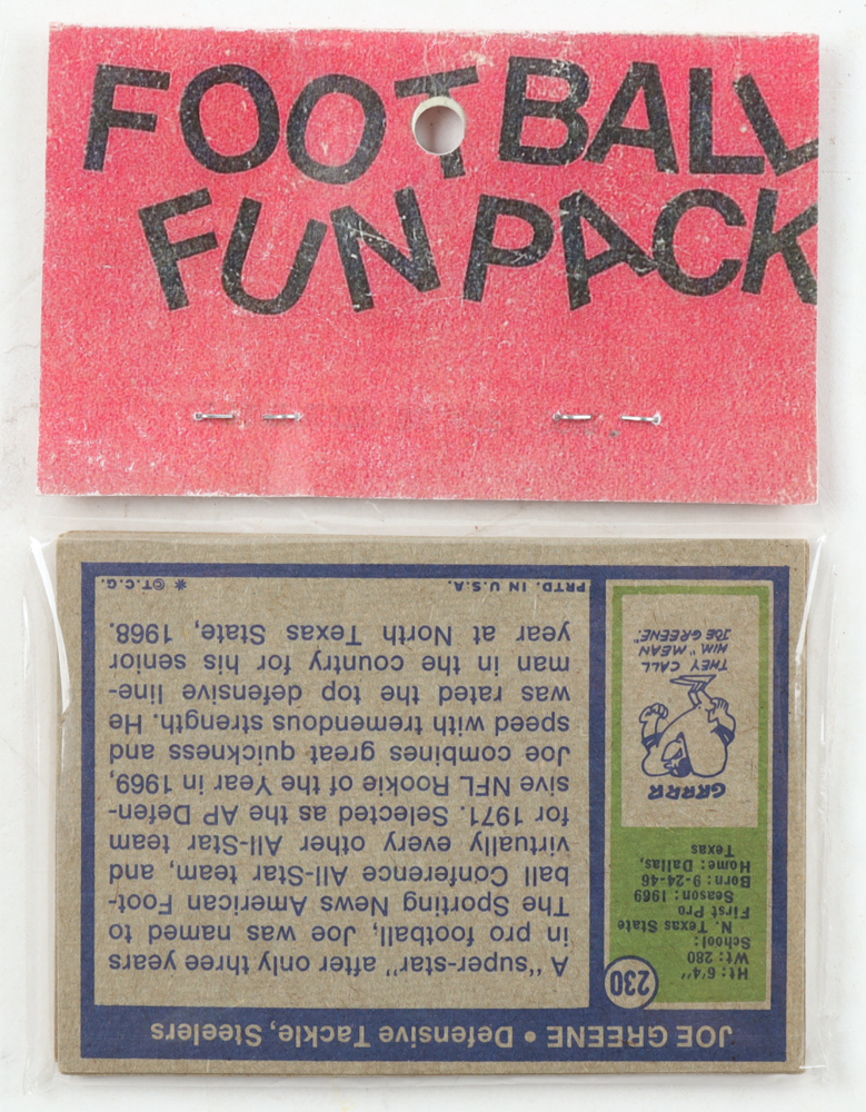 1972 Topps Football Card Fun Pack with (10) Cards at PristineAuction.com 1972 Topps Football Card Fun Pack with (10) Cards at PristineAuction.com