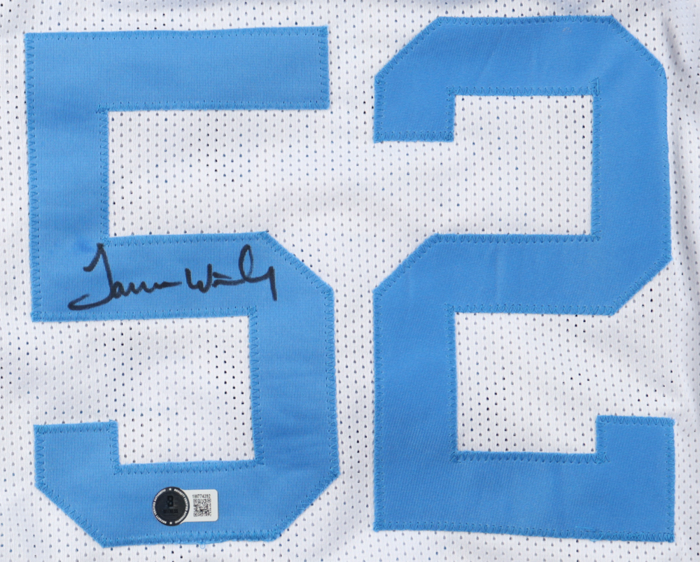 James Worthy Signed Jersey (Beckett) at PristineAuction.com James Worthy Signed Jersey (Beckett) at PristineAuction.com