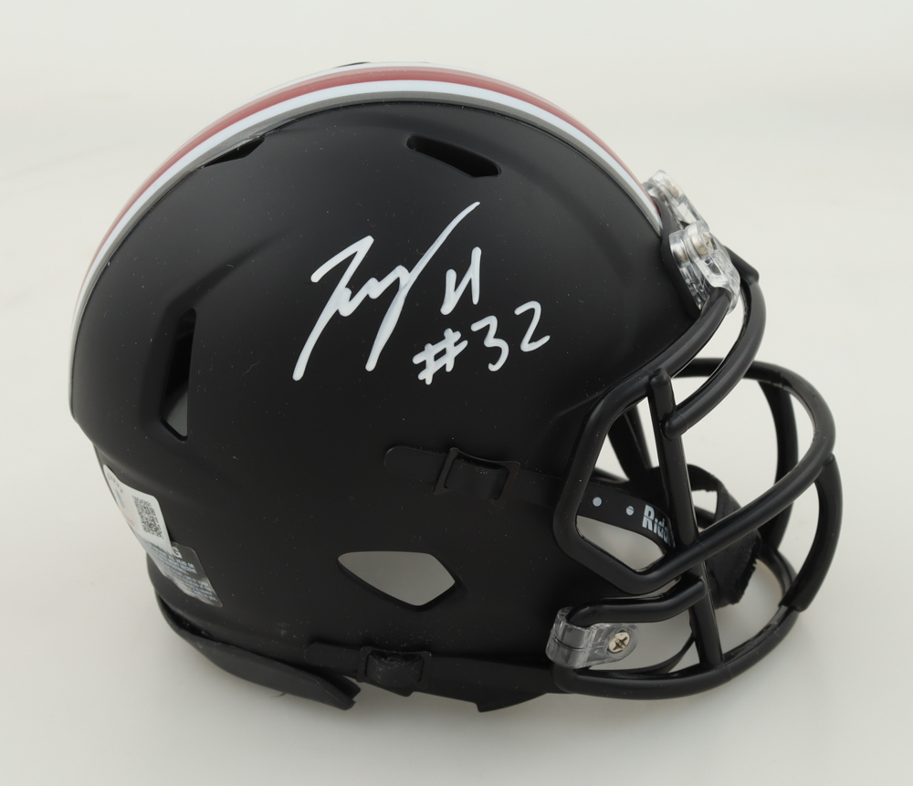 TreVeyon Henderson Signed Ohio State Buckeyes Speed Mini Helmet (Beckett) at PristineAuction.com TreVeyon Henderson Signed Ohio State Buckeyes Speed Mini Helmet (Beckett) at PristineAuction.com