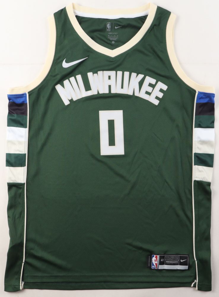 Damian Lillard Signed Jersey (PSA & Beckett) at PristineAuction.com Damian Lillard Signed Jersey (PSA & Beckett) at PristineAuction.com