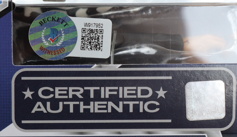 Shawn Michaels Signed Wrestlemania WWE Elite Collection Action Figure Inscribed "HBK" (Beckett) at PristineAuction.com Shawn Michaels Signed Wrestlemania WWE Elite Collection Action Figure Inscribed "HBK" (Beckett) at PristineAuction.com