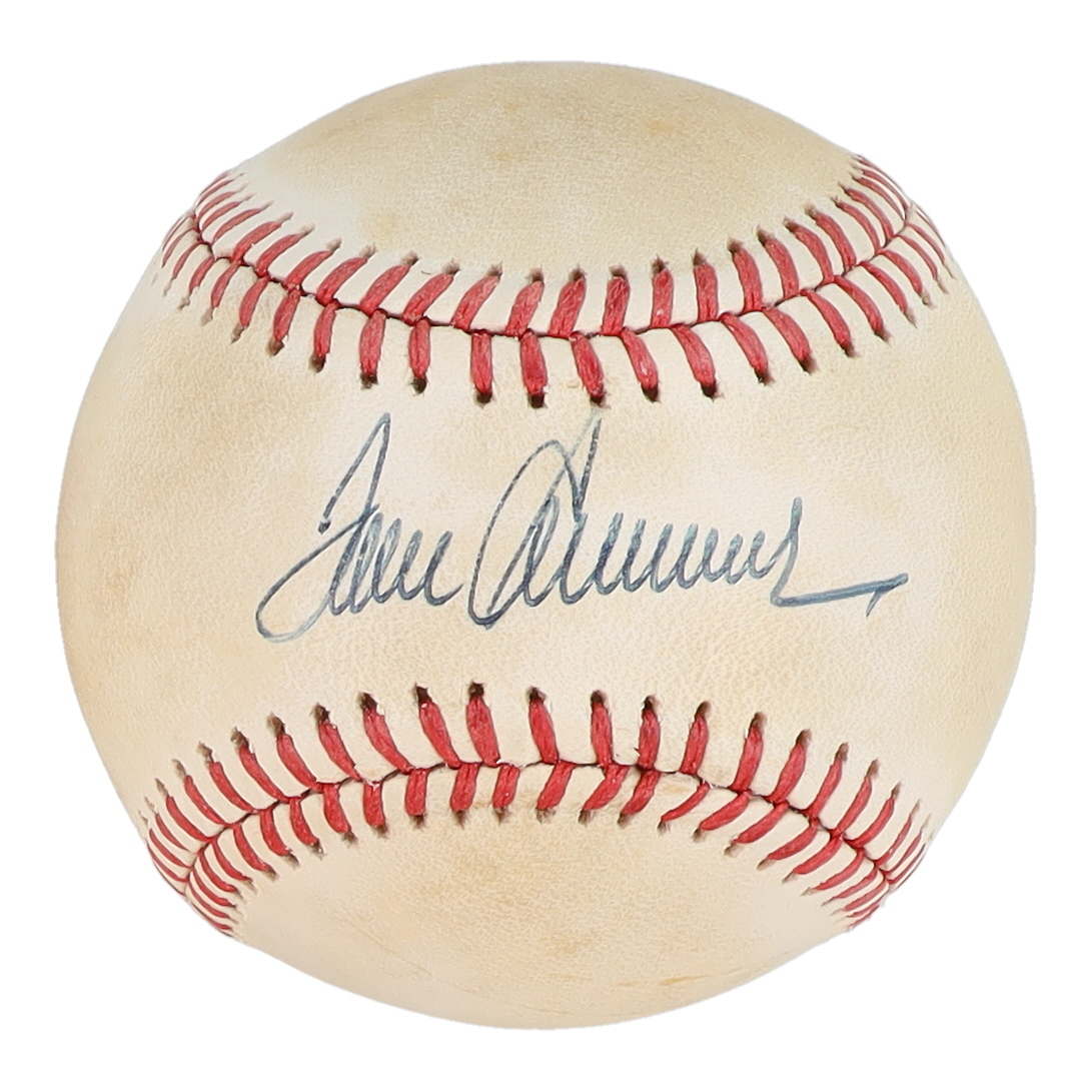 Tom Seaver Signed ONL Baseball (JSA) at PristineAuction.com Tom Seaver Signed ONL Baseball (JSA) at PristineAuction.com