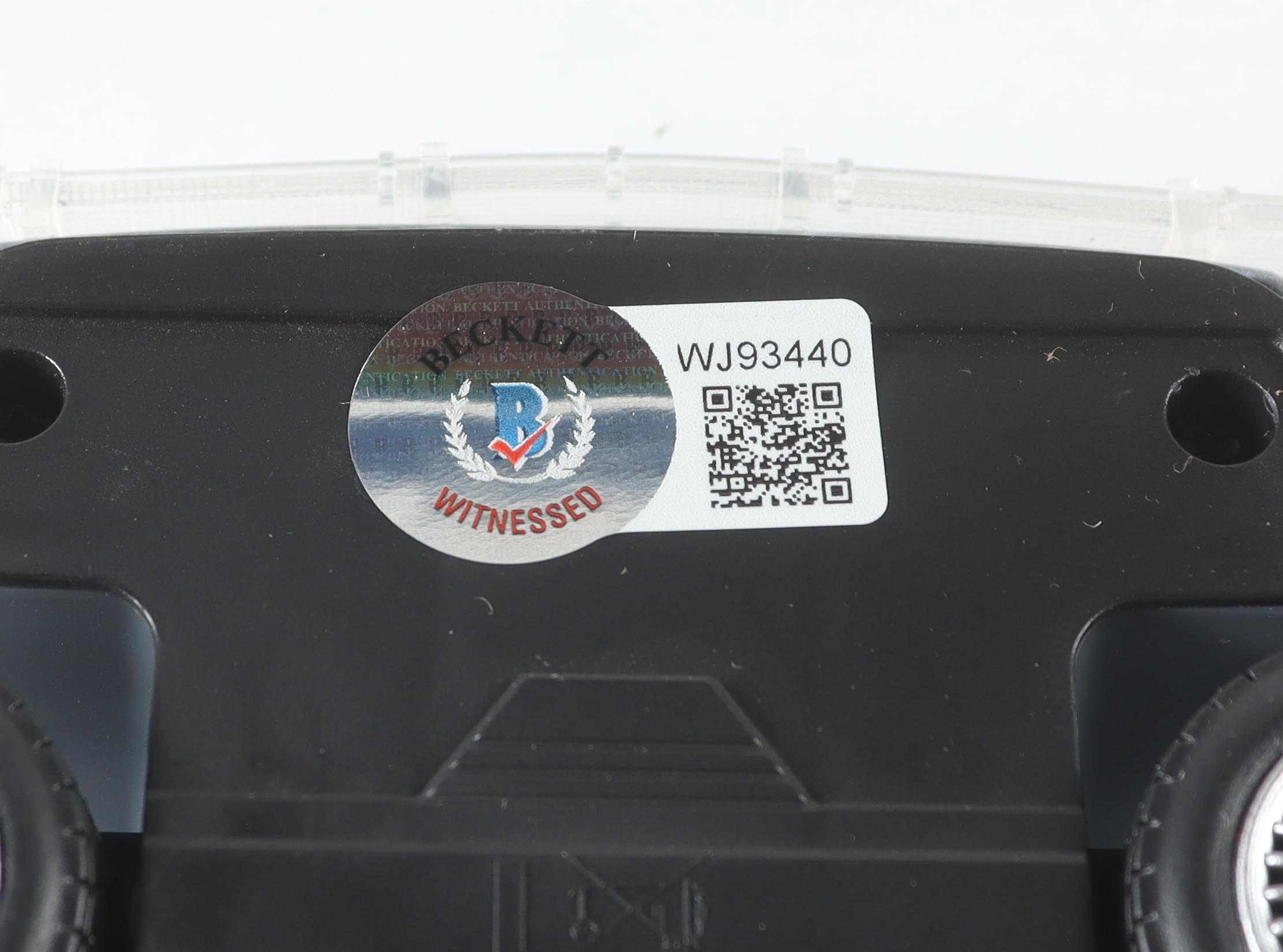 Christopher Lloyd Signed "Back to the Future Part 2" DeLorean Time Machine 1:24 Scale Die-Cast Car (Beckett) at PristineAuction.com Christopher Lloyd Signed "Back to the Future Part 2" DeLorean Time Machine 1:24 Scale Die-Cast Car (Beckett) at PristineAuction.com