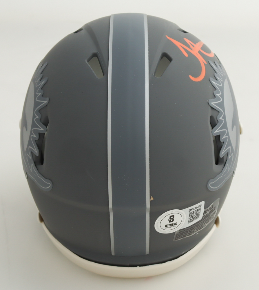 Tyreek Hill Signed Dolphins Slate Alternate Speed Mini Helmet (Beckett) at PristineAuction.com Tyreek Hill Signed Dolphins Slate Alternate Speed Mini Helmet (Beckett) at PristineAuction.com