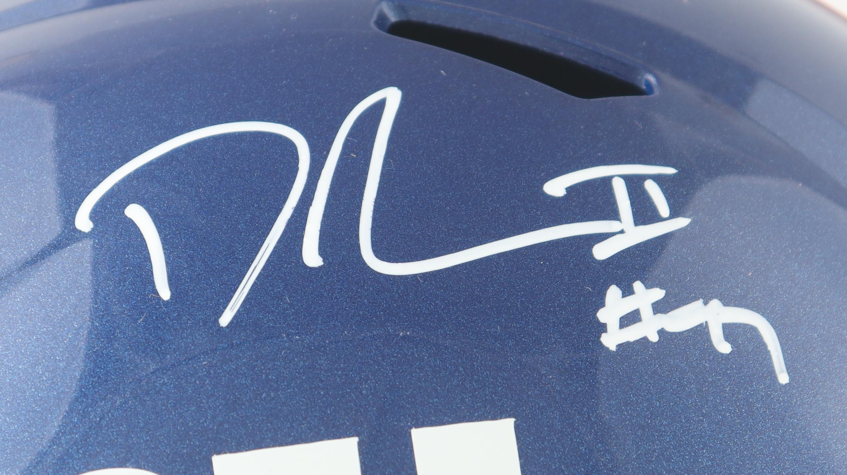 Dexter Lawrence II Signed Giants Full-Size Speed Helmet (Beckett) at PristineAuction.com Dexter Lawrence II Signed Giants Full-Size Speed Helmet (Beckett) at PristineAuction.com