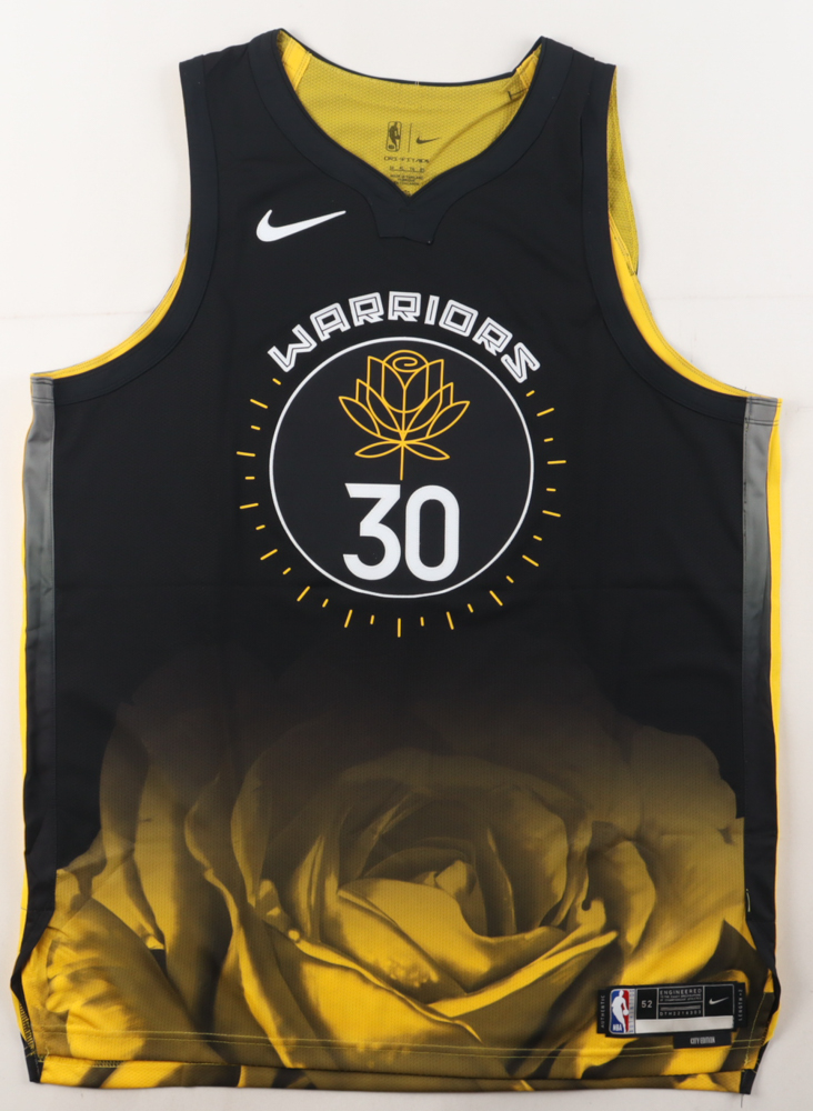 Stephen Curry Signed Warriors Nike Jersey (Beckett & Curry) at PristineAuction.com Stephen Curry Signed Warriors Nike Jersey (Beckett & Curry) at PristineAuction.com