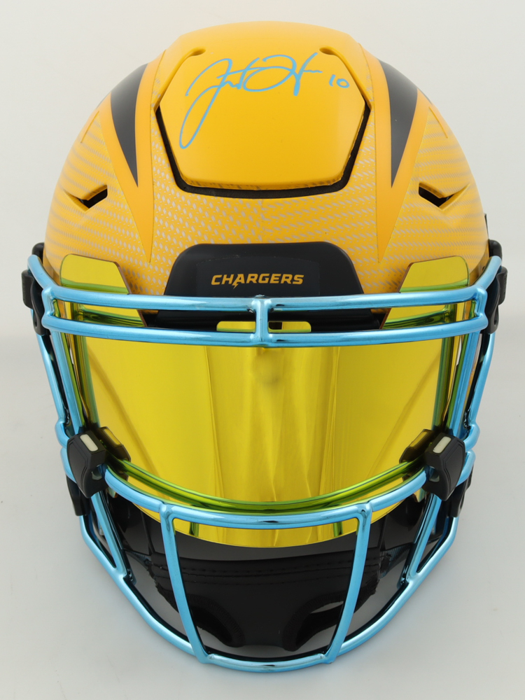 Justin Herbert Signed Chargers Full-Size Authentic On-Field Hydro-Dipped Speedflex Helmet With Visor (Beckett) at PristineAuction.com Justin Herbert Signed Chargers Full-Size Authentic On-Field Hydro-Dipped Speedflex Helmet With Visor (Beckett) at PristineAuction.com