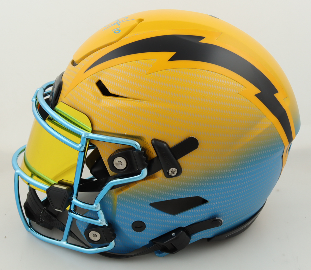 Justin Herbert Signed Chargers Full-Size Authentic On-Field Hydro-Dipped Speedflex Helmet With Visor (Beckett) at PristineAuction.com Justin Herbert Signed Chargers Full-Size Authentic On-Field Hydro-Dipped Speedflex Helmet With Visor (Beckett) at PristineAuction.com