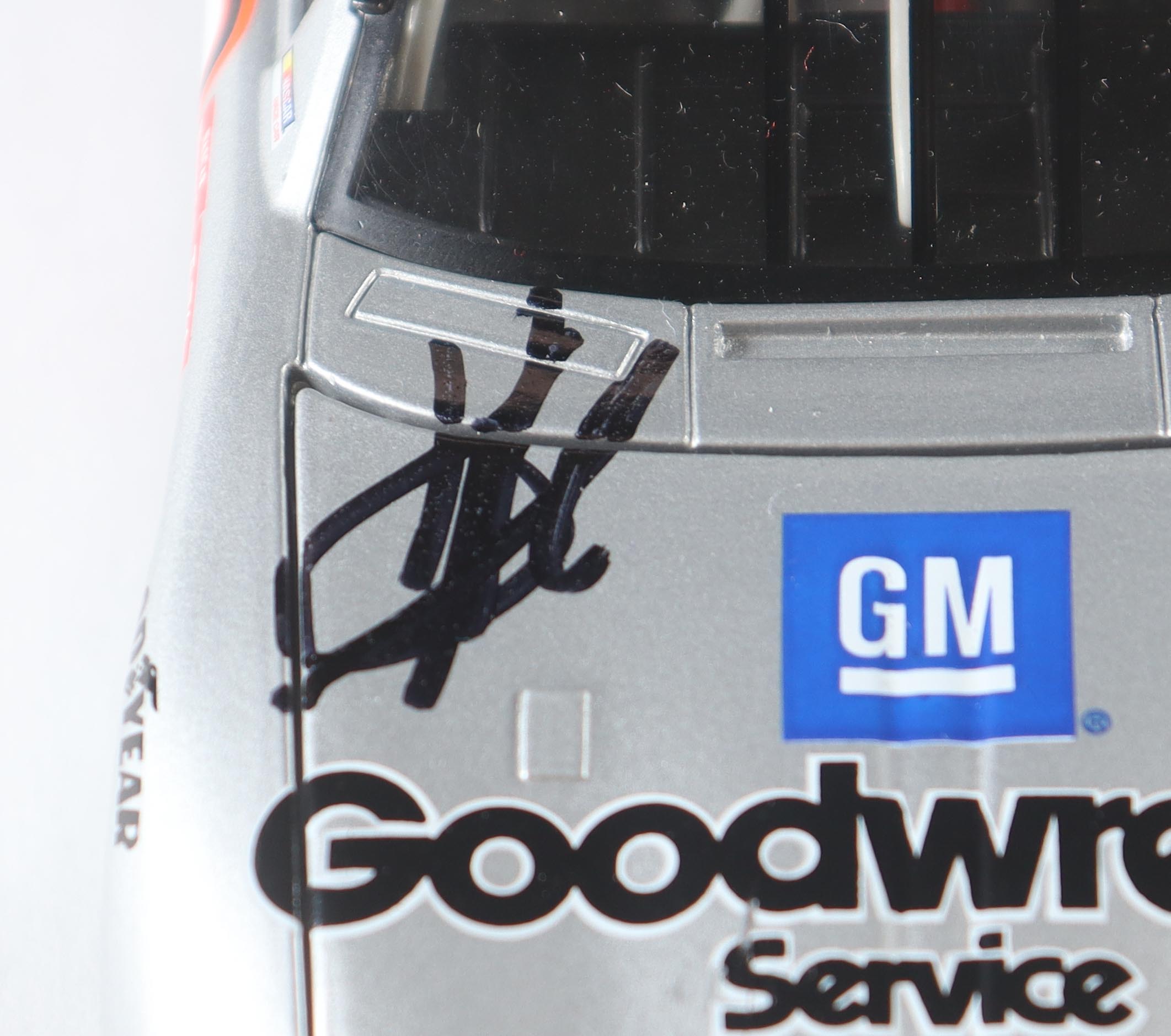 Kevin Harvick Signed LE NASCAR #29 GM Goodwrench Service 2002 Monte Carlo 1:24 Scale Diecast Car (JSA) at PristineAuction.com Kevin Harvick Signed LE NASCAR #29 GM Goodwrench Service 2002 Monte Carlo 1:24 Scale Diecast Car (JSA) at PristineAuction.com
