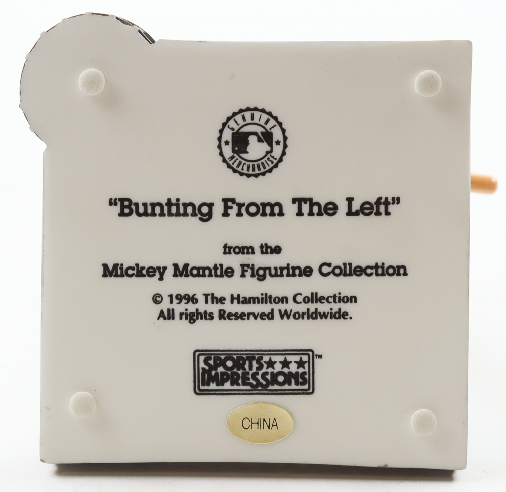 Mickey Mantle "Bunting From The Left" Yankees Sports Impressions Vintage Ceramic Figure at PristineAuction.com Mickey Mantle "Bunting From The Left" Yankees Sports Impressions Vintage Ceramic Figure at PristineAuction.com