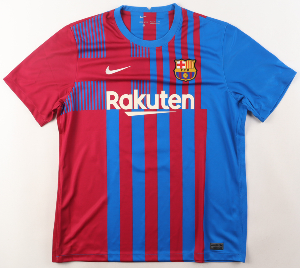 Xavi Hernandez Signed Barcelona Jersey (Beckett) at PristineAuction.com Xavi Hernandez Signed Barcelona Jersey (Beckett) at PristineAuction.com