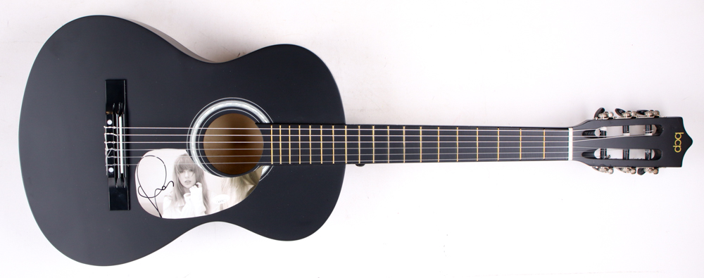 Taylor Swift Signed 38" Acoustic Guitar (JSA) at PristineAuction.com Taylor Swift Signed 38" Acoustic Guitar (JSA) at PristineAuction.com