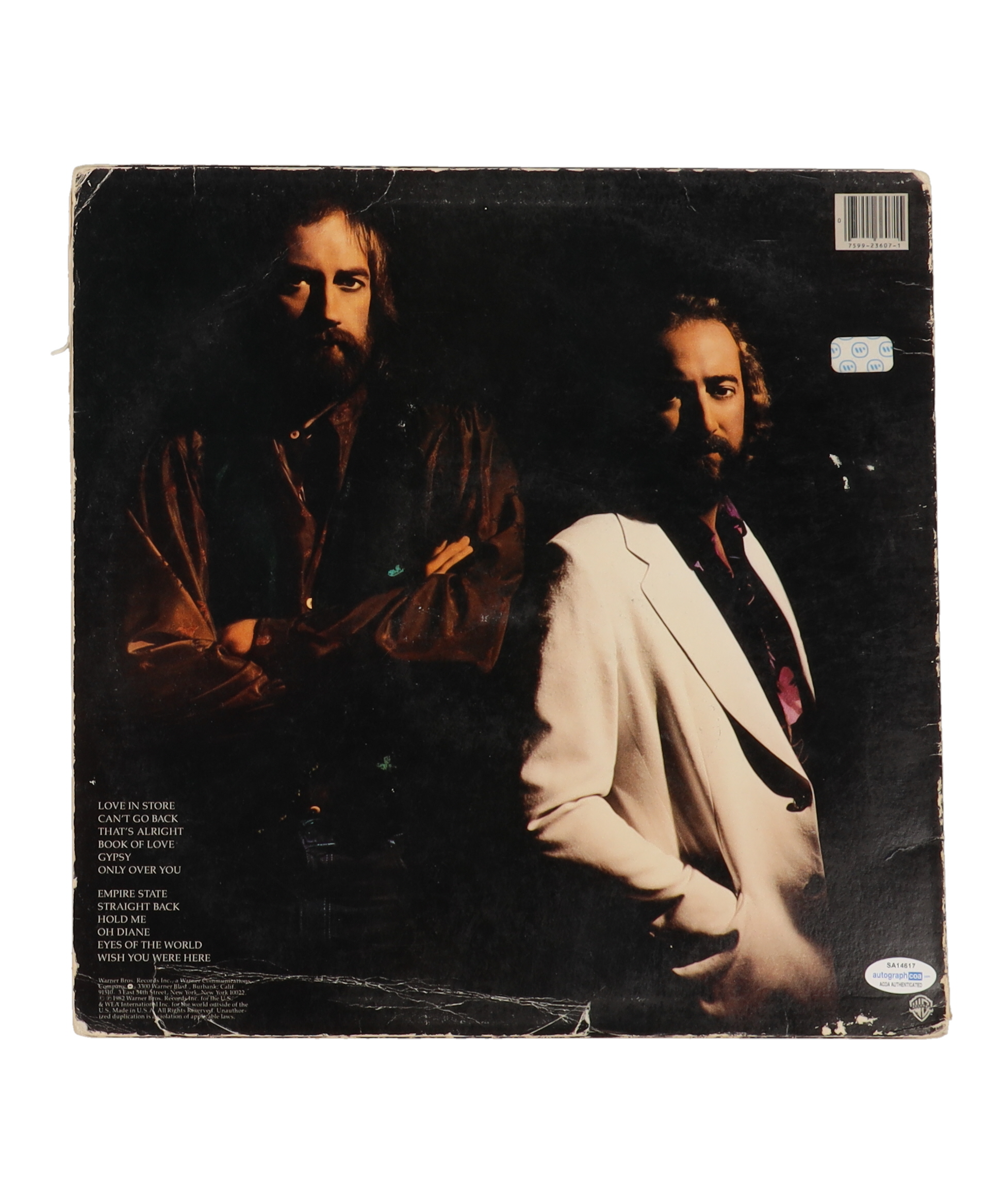 Mick Fleetwood & Christine McVie Signed Fleetwood Mac "Mirage" Vinyl Record Album (AutographCOA) at PristineAuction.com Mick Fleetwood & Christine McVie Signed Fleetwood Mac "Mirage" Vinyl Record Album (AutographCOA) at PristineAuction.com