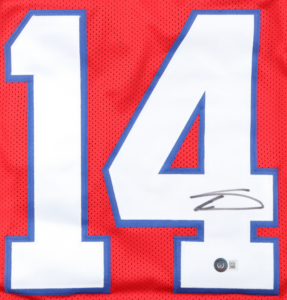 Stefon Diggs Signed Jersey (Beckett) at PristineAuction.com Stefon Diggs Signed Jersey (Beckett) at PristineAuction.com