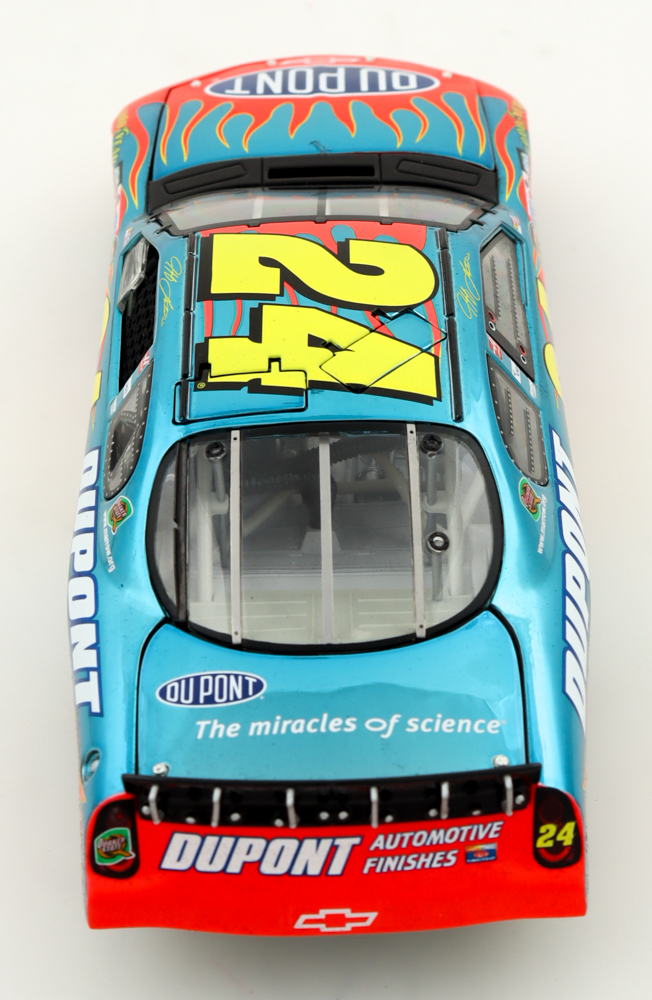 Jeff Gordon LE NASCAR 24 DuPont 2005 Monte Carlo Elite Color Chrome 1