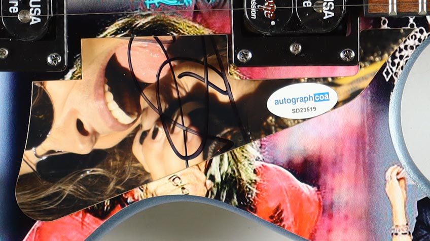 Steven Tyler Signed Full-Size 40" Electric Guitar (ACOA & AutographPros) at PristineAuction.com Steven Tyler Signed Full-Size 40" Electric Guitar (ACOA & AutographPros) at PristineAuction.com