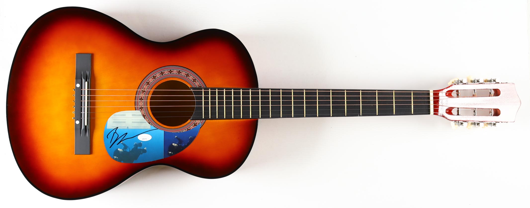 Billie Eilish Signed 38" Acoustic Guitar (JSA) at PristineAuction.com Billie Eilish Signed 38" Acoustic Guitar (JSA) at PristineAuction.com