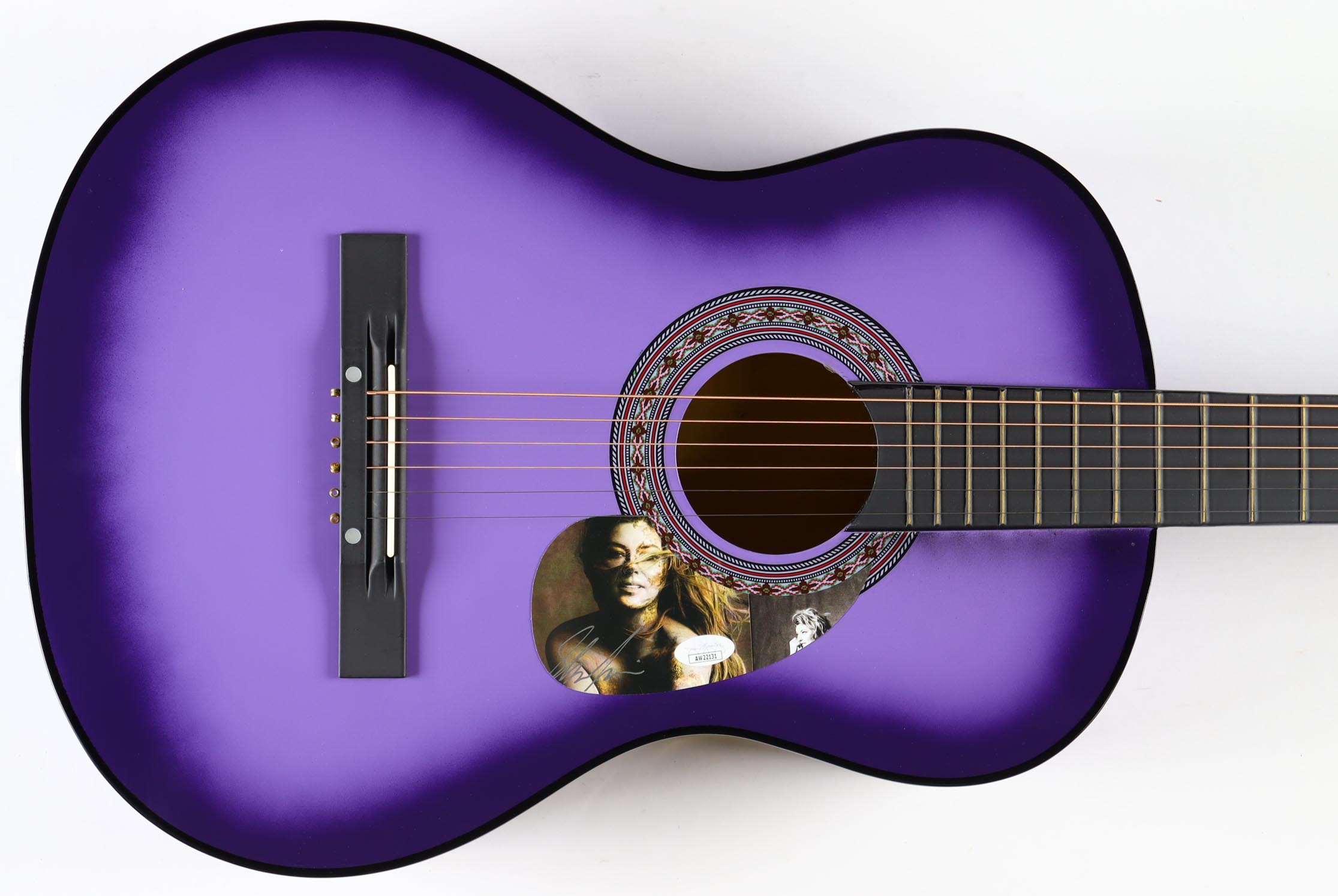 Shania Twain Signed 38" Acoustic Guitar (JSA) at PristineAuction.com Shania Twain Signed 38" Acoustic Guitar (JSA) at PristineAuction.com