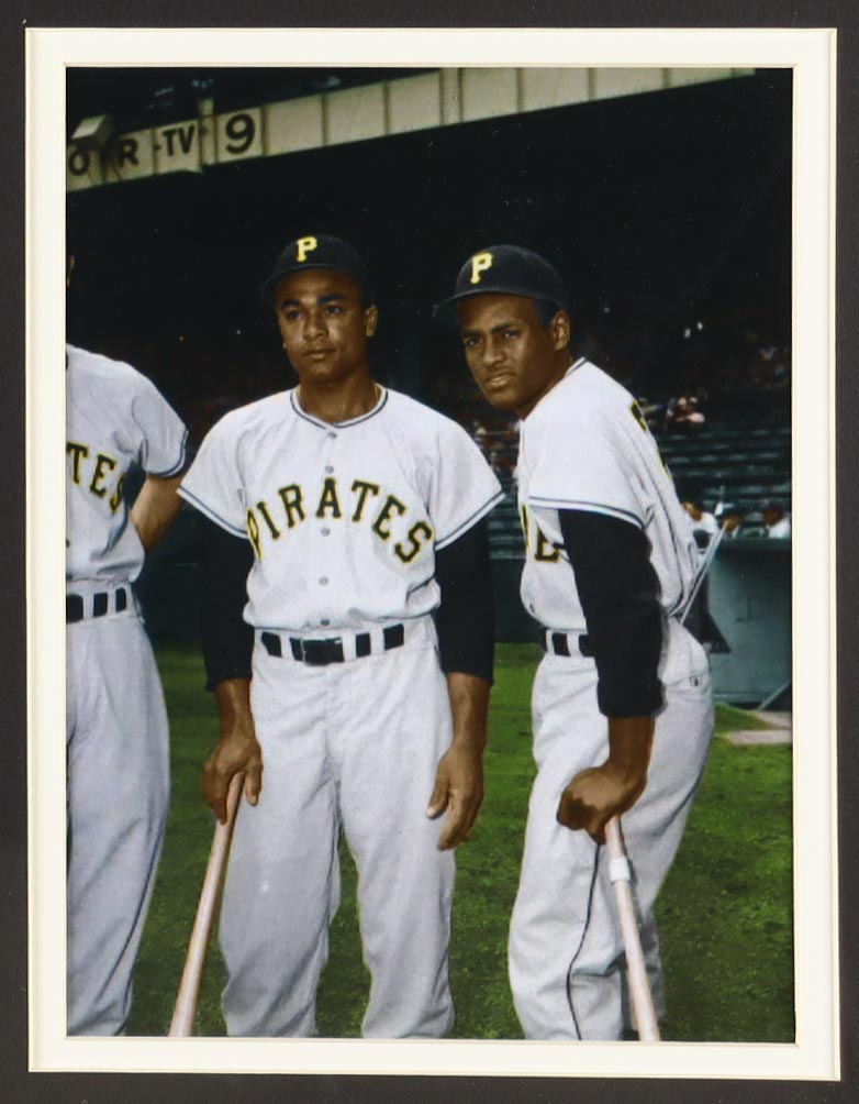 Roberto Clemente Custom Framed Jersey Display With Vintage Robert Clemente Pirates Pin at PristineAuction.com Roberto Clemente Custom Framed Jersey Display With Vintage Robert Clemente Pirates Pin at PristineAuction.com