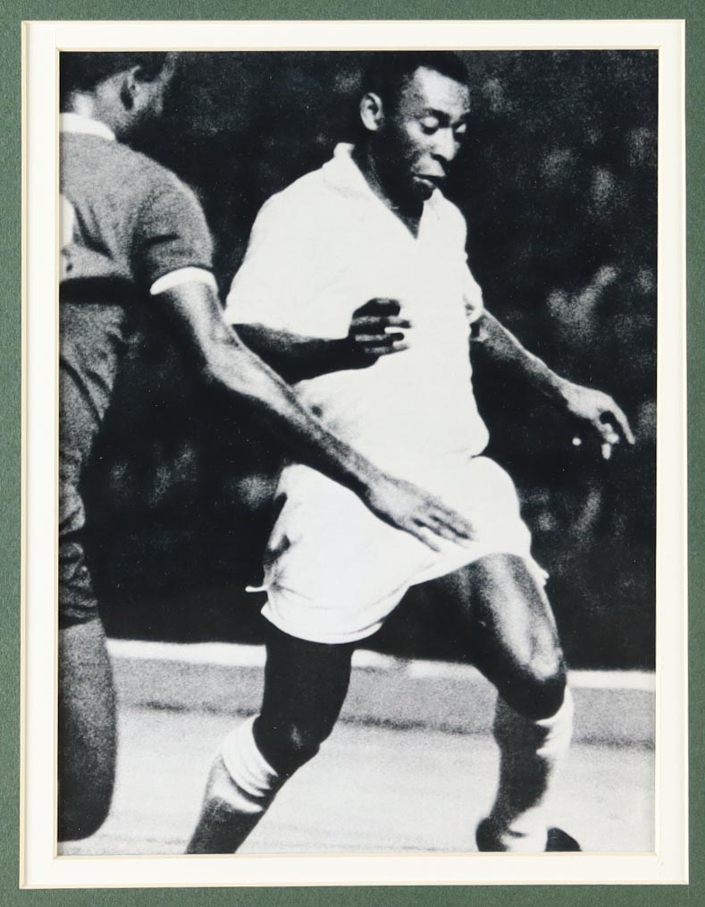 Pele Signed Custom Framed Jersey Display With Replica Mini World Cup Trophy & (2) Cosmos Logo Patches (Beckett) at PristineAuction.com Pele Signed Custom Framed Jersey Display With Replica Mini World Cup Trophy & (2) Cosmos Logo Patches (Beckett) at PristineAuction.com