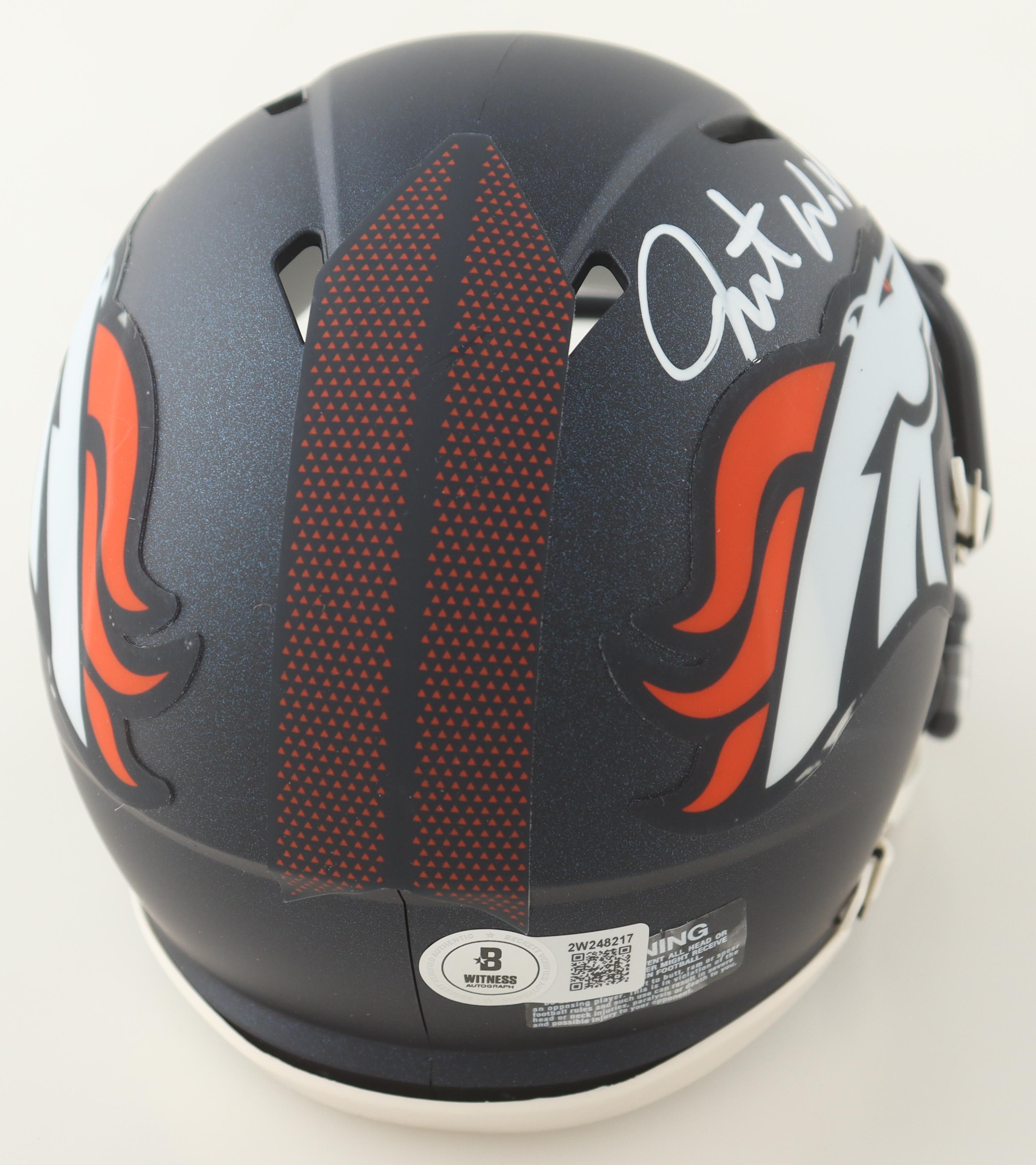 Javonte Williams Signed Broncos Speed Mini Helmet (Beckett) at PristineAuction.com Javonte Williams Signed Broncos Speed Mini Helmet (Beckett) at PristineAuction.com