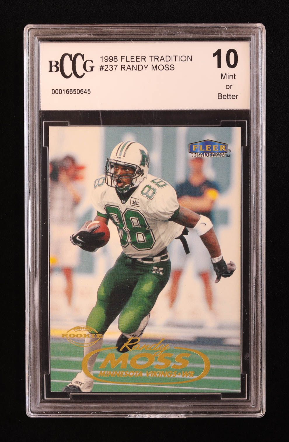 Randy Moss 1998 Fleer Tradition #237 RC (BCCG 10) at PristineAuction.com Randy Moss 1998 Fleer Tradition #237 RC (BCCG 10) at PristineAuction.com