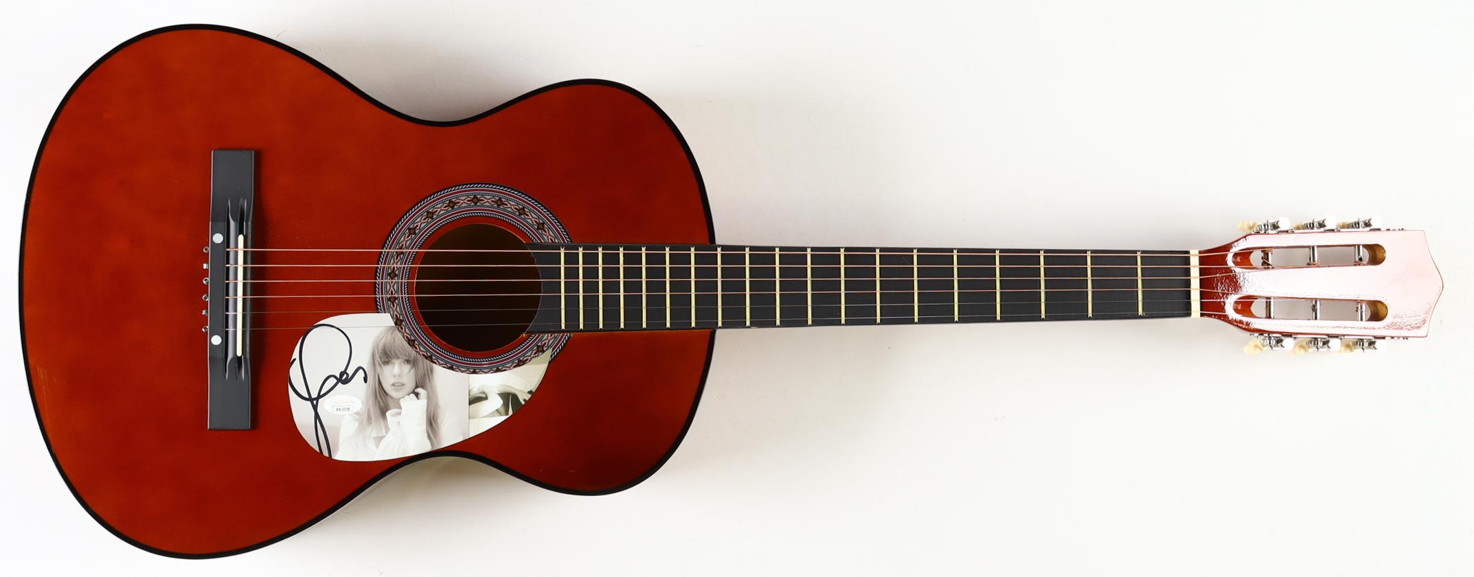 Taylor Swift Signed 38" Acoustic Guitar (JSA) at PristineAuction.com Taylor Swift Signed 38" Acoustic Guitar (JSA) at PristineAuction.com