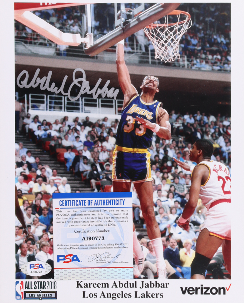 Kareem Abdul-Jabbar Signed Lakers 8x10 Photo (PSA) at PristineAuction.com Kareem Abdul-Jabbar Signed Lakers 8x10 Photo (PSA) at PristineAuction.com
