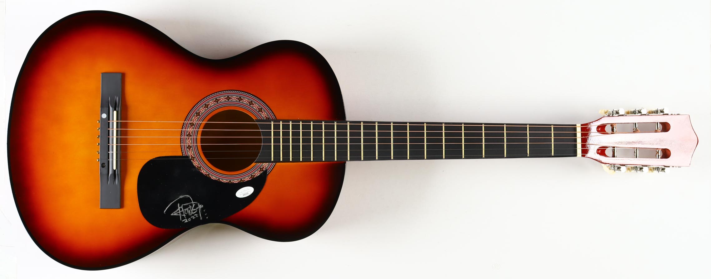 Tommy Chong Signed 38" Acoustic Guitar Inscribed "2022" (JSA) at PristineAuction.com Tommy Chong Signed 38" Acoustic Guitar Inscribed "2022" (JSA) at PristineAuction.com