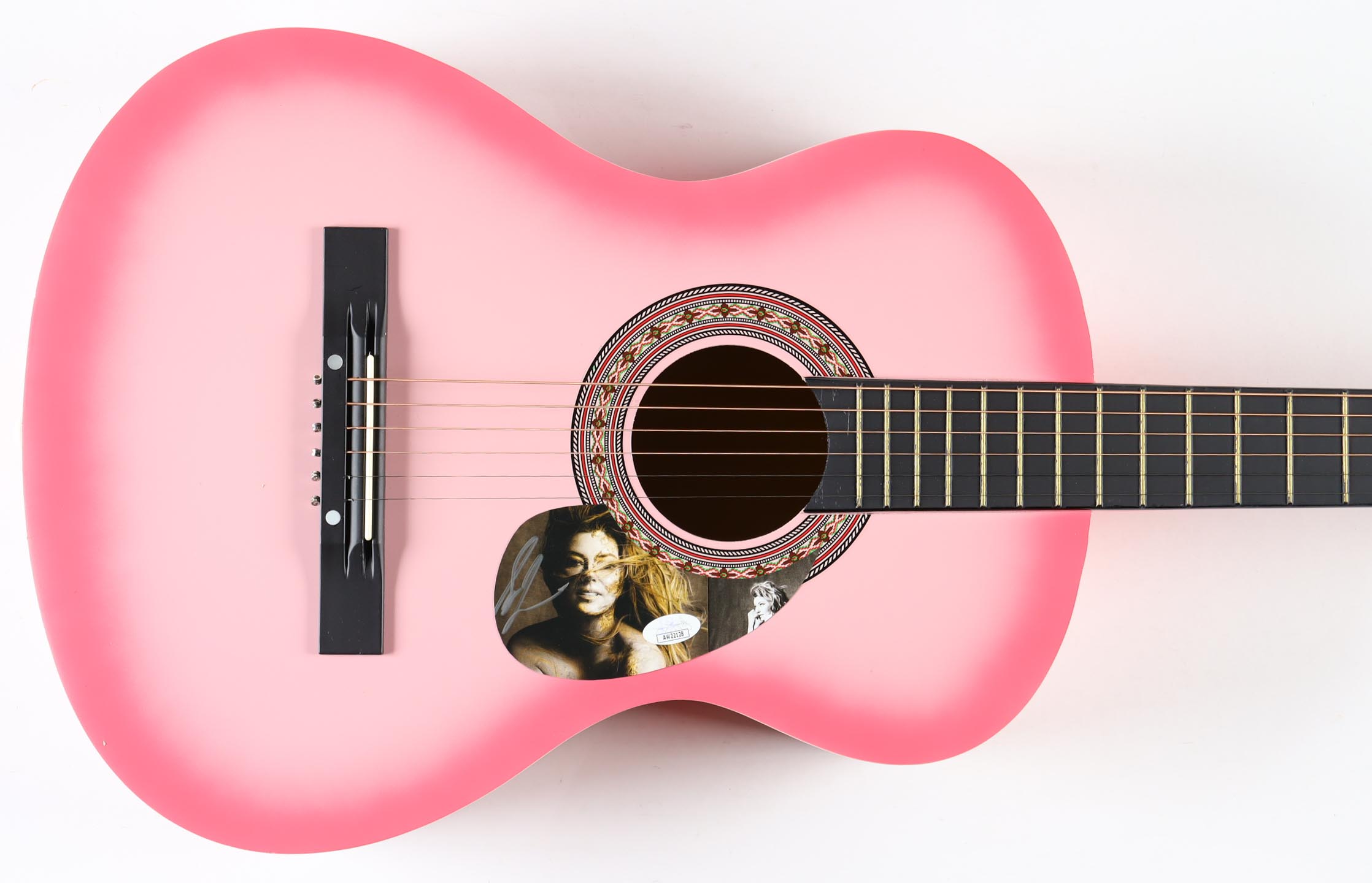 Shania Twain Signed 38" Acoustic Guitar (JSA) at PristineAuction.com Shania Twain Signed 38" Acoustic Guitar (JSA) at PristineAuction.com