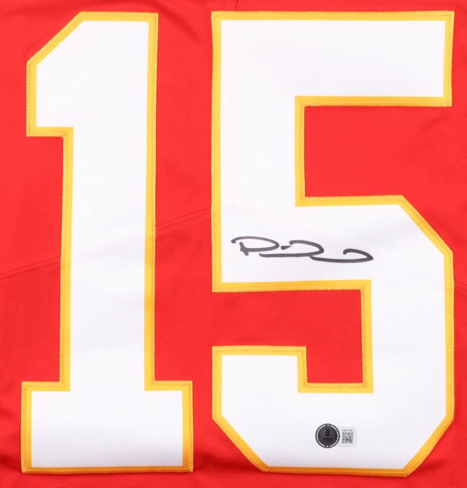 Patrick Mahomes II Signed Chiefs Jersey (Beckett) at PristineAuction.com Patrick Mahomes II Signed Chiefs Jersey (Beckett) at PristineAuction.com