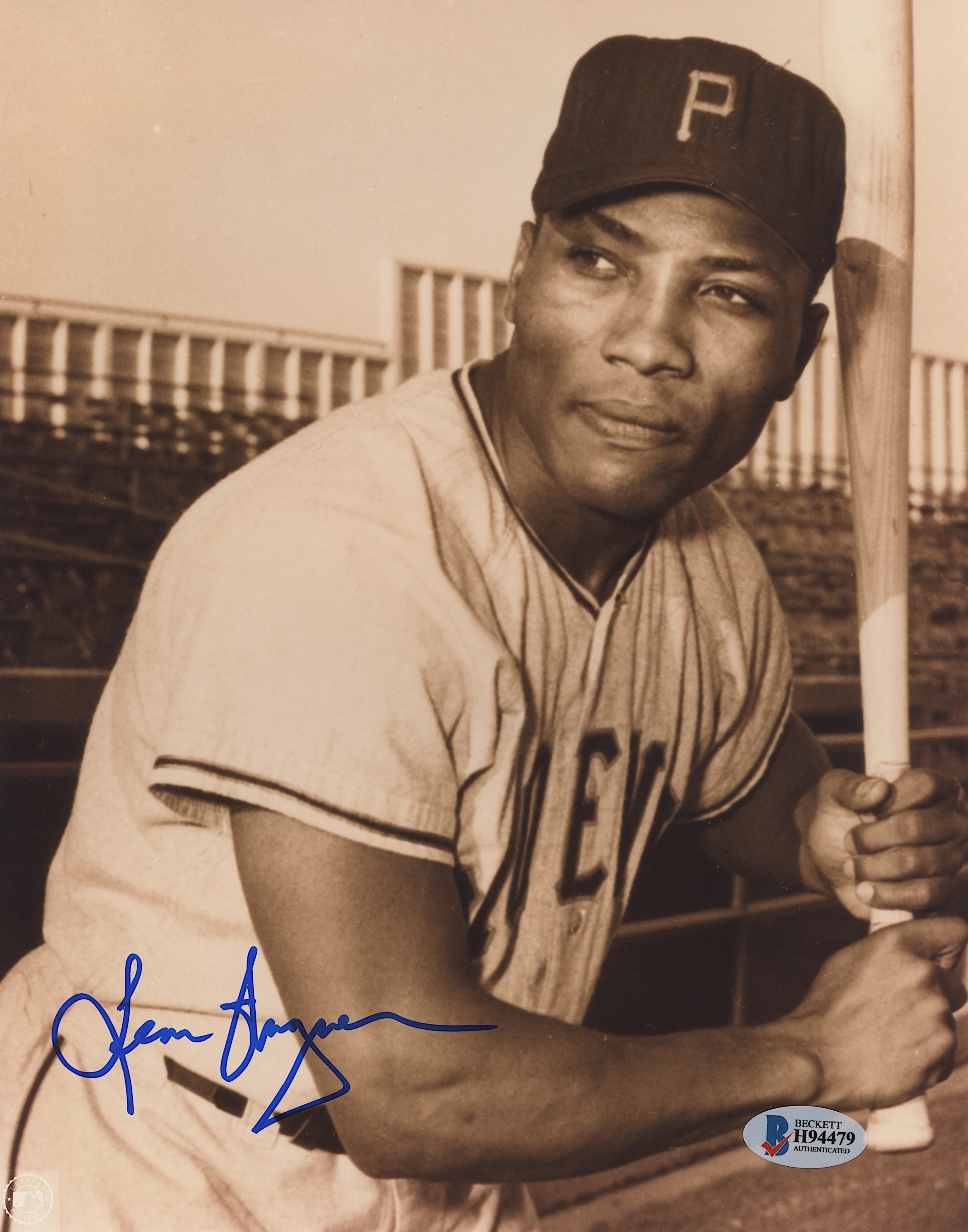 Leon Wagner Signed 8x10 Photo (Beckett COA) at PristineAuction.com Leon Wagner Signed 8x10 Photo (Beckett COA) at PristineAuction.com