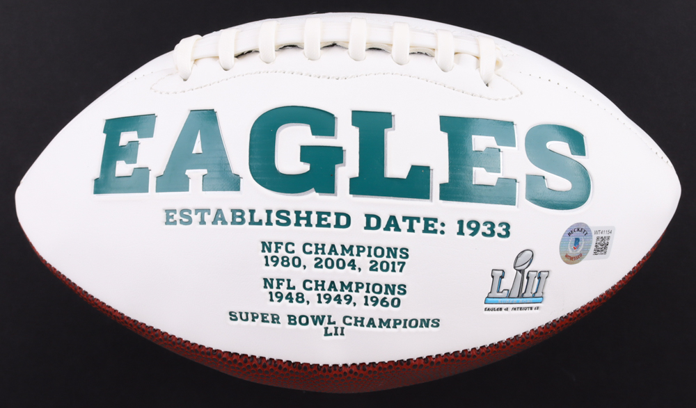 Darius Slay Signed Eagles Logo Football (Beckett) at PristineAuction.com Darius Slay Signed Eagles Logo Football (Beckett) at PristineAuction.com