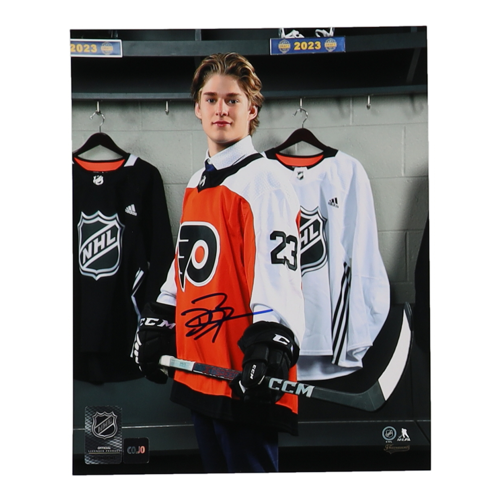 Denver Barkey Signed Flyers 8x10 Photo (COJO) at PristineAuction.com