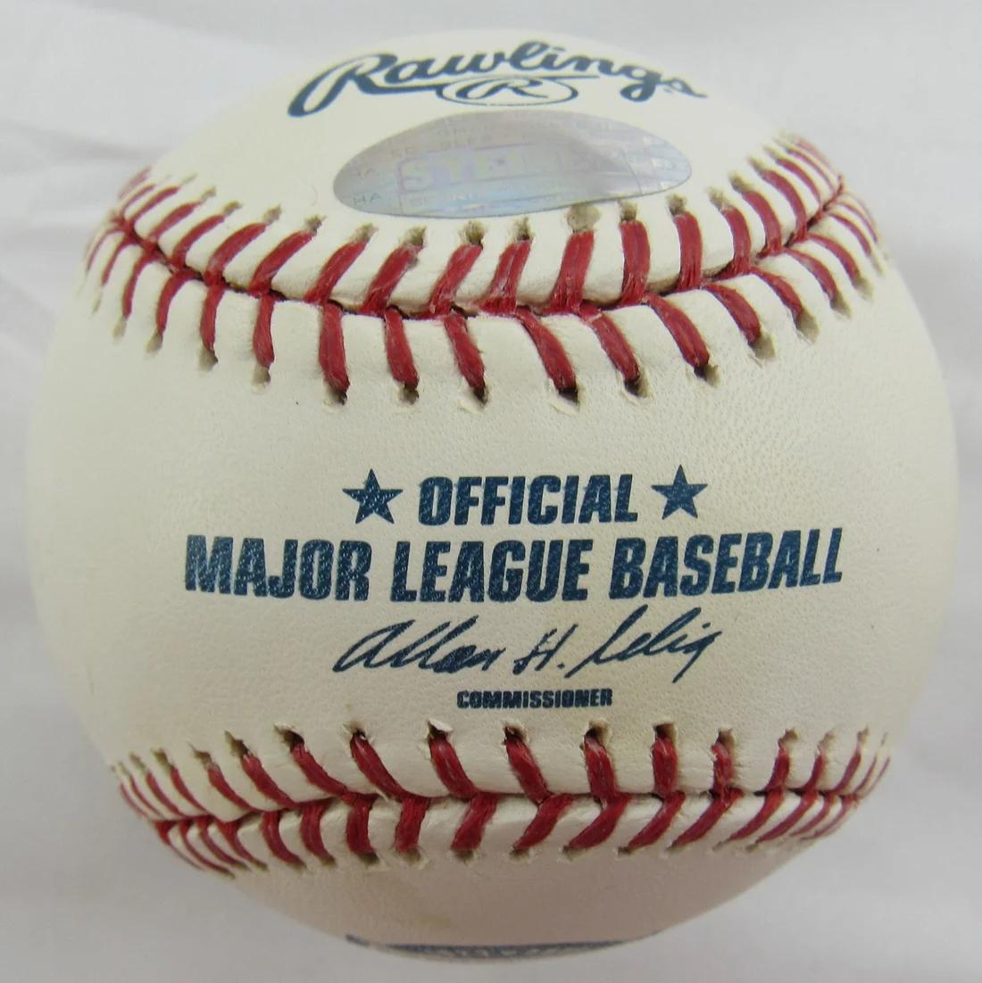 Mariano Rivera Signed OML Yankee Stadium Logo Baseball (Steiner) at PristineAuction.com Mariano Rivera Signed OML Yankee Stadium Logo Baseball (Steiner) at PristineAuction.com