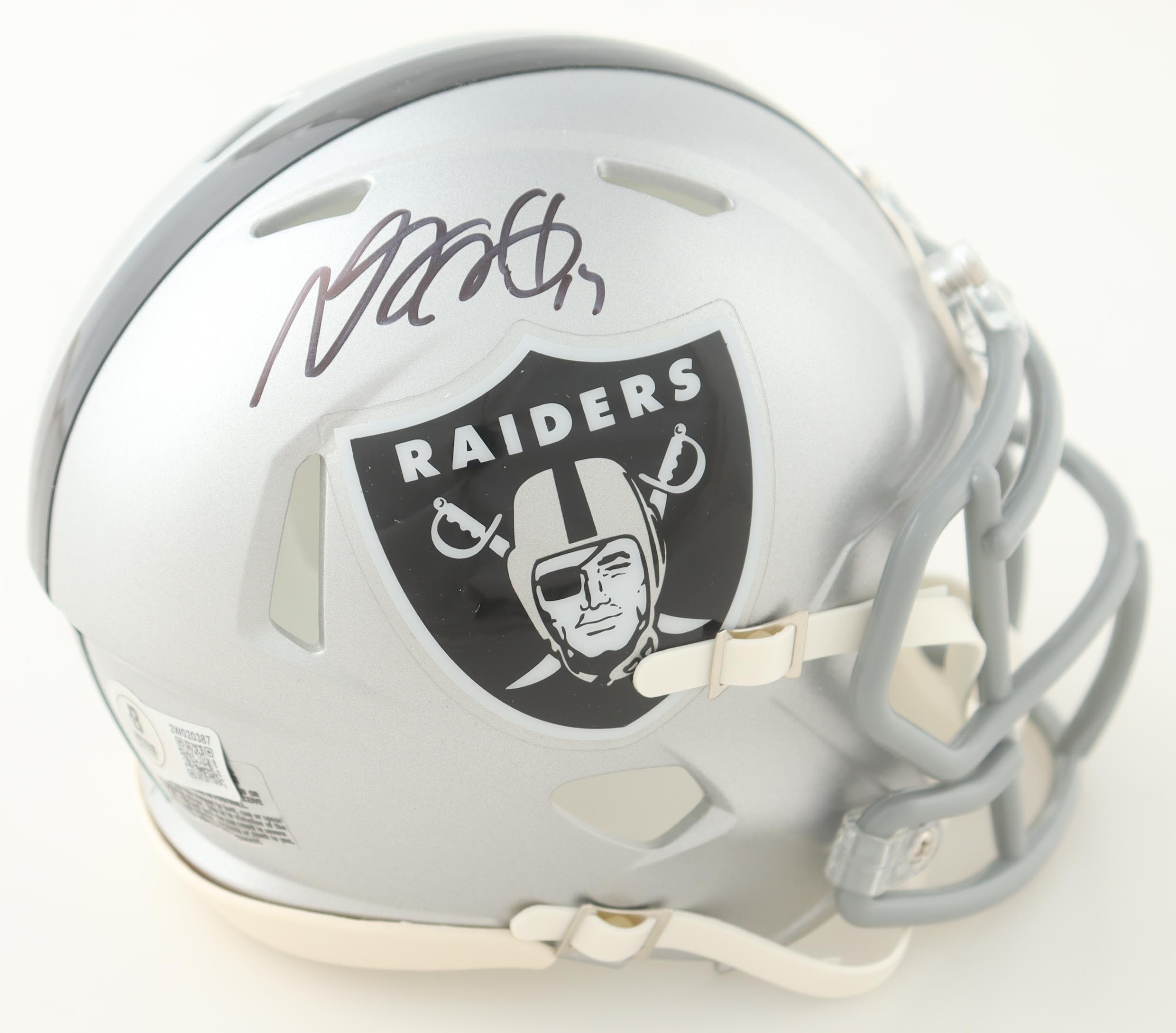 Davante Adams Signed Raiders Speed Mini Helmet (Beckett) at PristineAuction.com Davante Adams Signed Raiders Speed Mini Helmet (Beckett) at PristineAuction.com