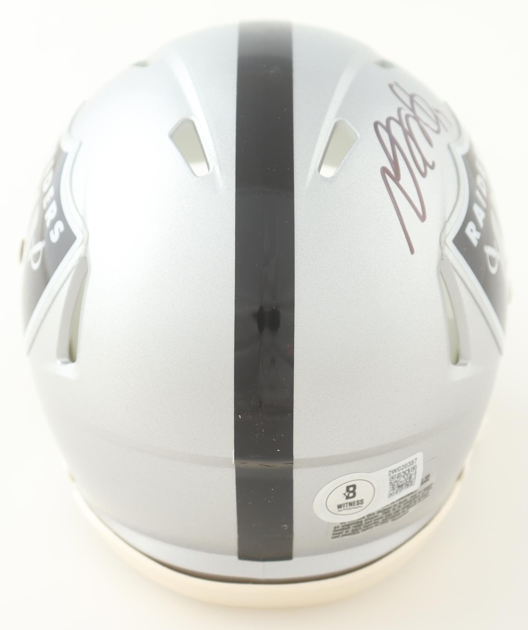 Davante Adams Signed Raiders Speed Mini Helmet (Beckett) at PristineAuction.com Davante Adams Signed Raiders Speed Mini Helmet (Beckett) at PristineAuction.com