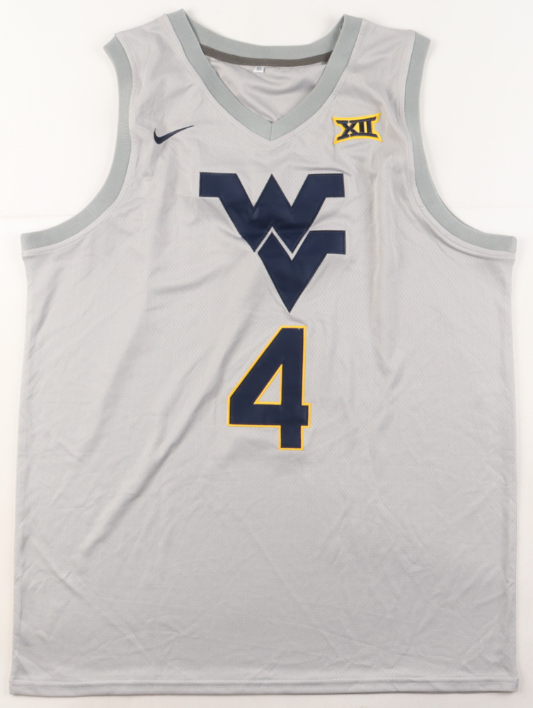 Miles McBride Signed Jersey (Beckett) at PristineAuction.com Miles McBride Signed Jersey (Beckett) at PristineAuction.com