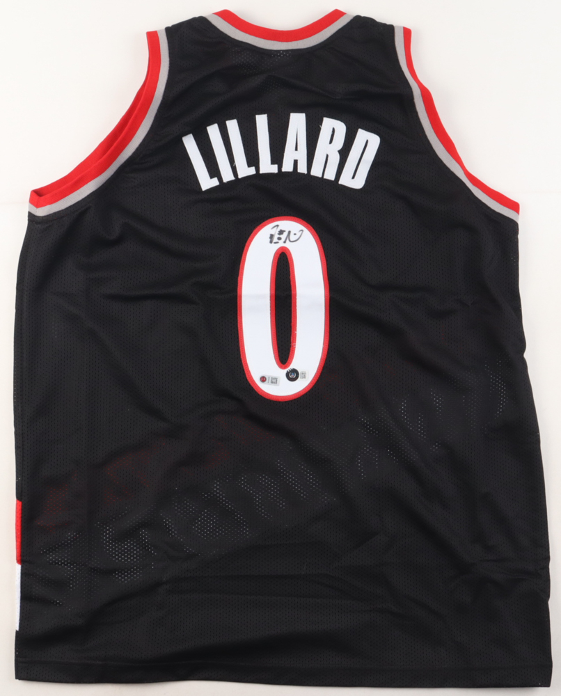 Damian Lillard Signed Jersey (Beckett & Lillard) at PristineAuction.com Damian Lillard Signed Jersey (Beckett & Lillard) at PristineAuction.com