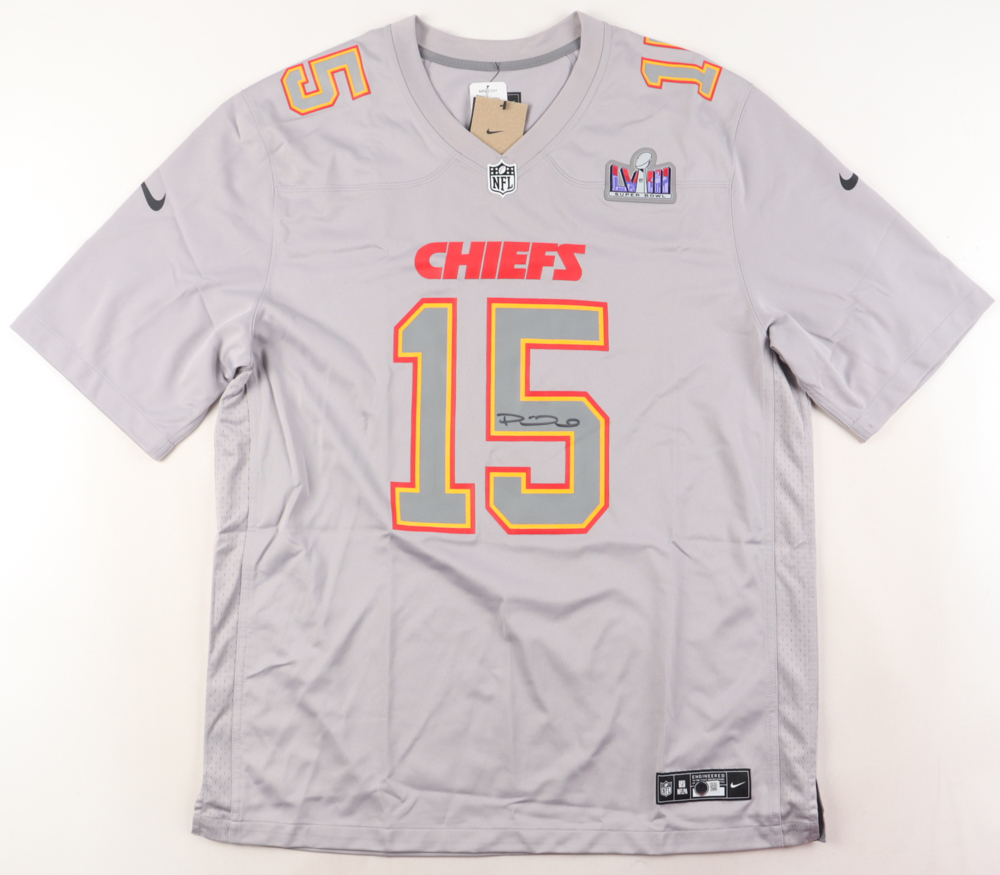 Patrick Mahomes II Signed Chiefs Nike Jersey (Beckett) at PristineAuction.com Patrick Mahomes II Signed Chiefs Nike Jersey (Beckett) at PristineAuction.com