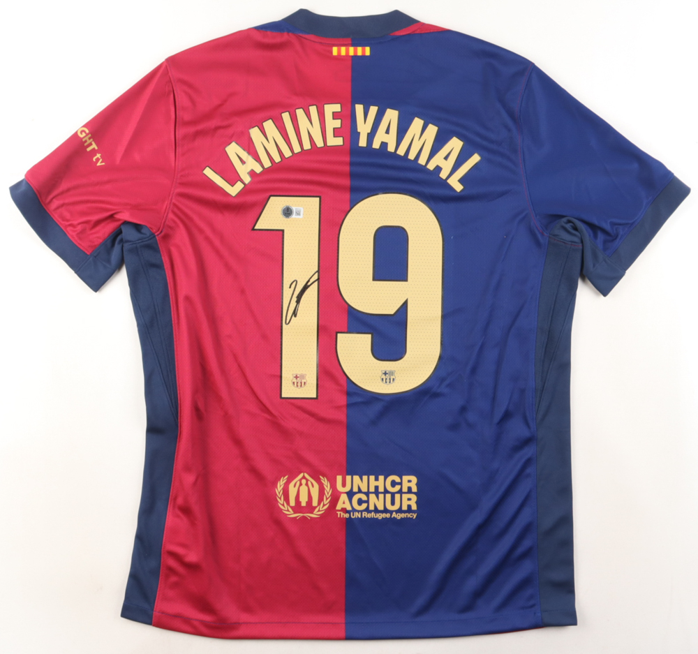 Lamine Yamal Signed FC Barcelona Jersey (Beckett) at PristineAuction.com Lamine Yamal Signed FC Barcelona Jersey (Beckett) at PristineAuction.com