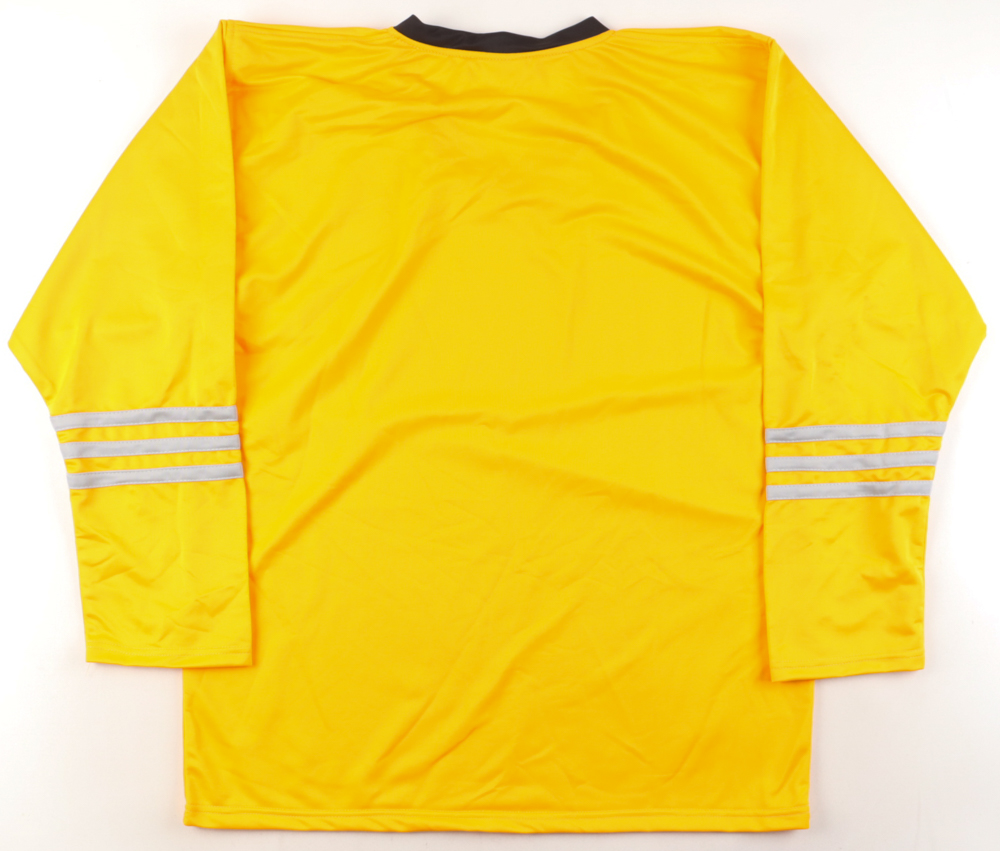 William Shatner Signed "Star Trek" Prop Uniform Shirt (JSA) at PristineAuction.com William Shatner Signed "Star Trek" Prop Uniform Shirt (JSA) at PristineAuction.com