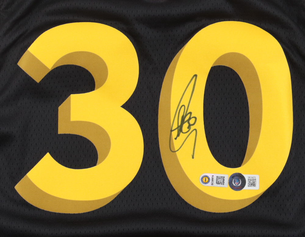 Stephen Curry Signed Warriors Jersey (Beckett & USA SM) at PristineAuction.com Stephen Curry Signed Warriors Jersey (Beckett & USA SM) at PristineAuction.com