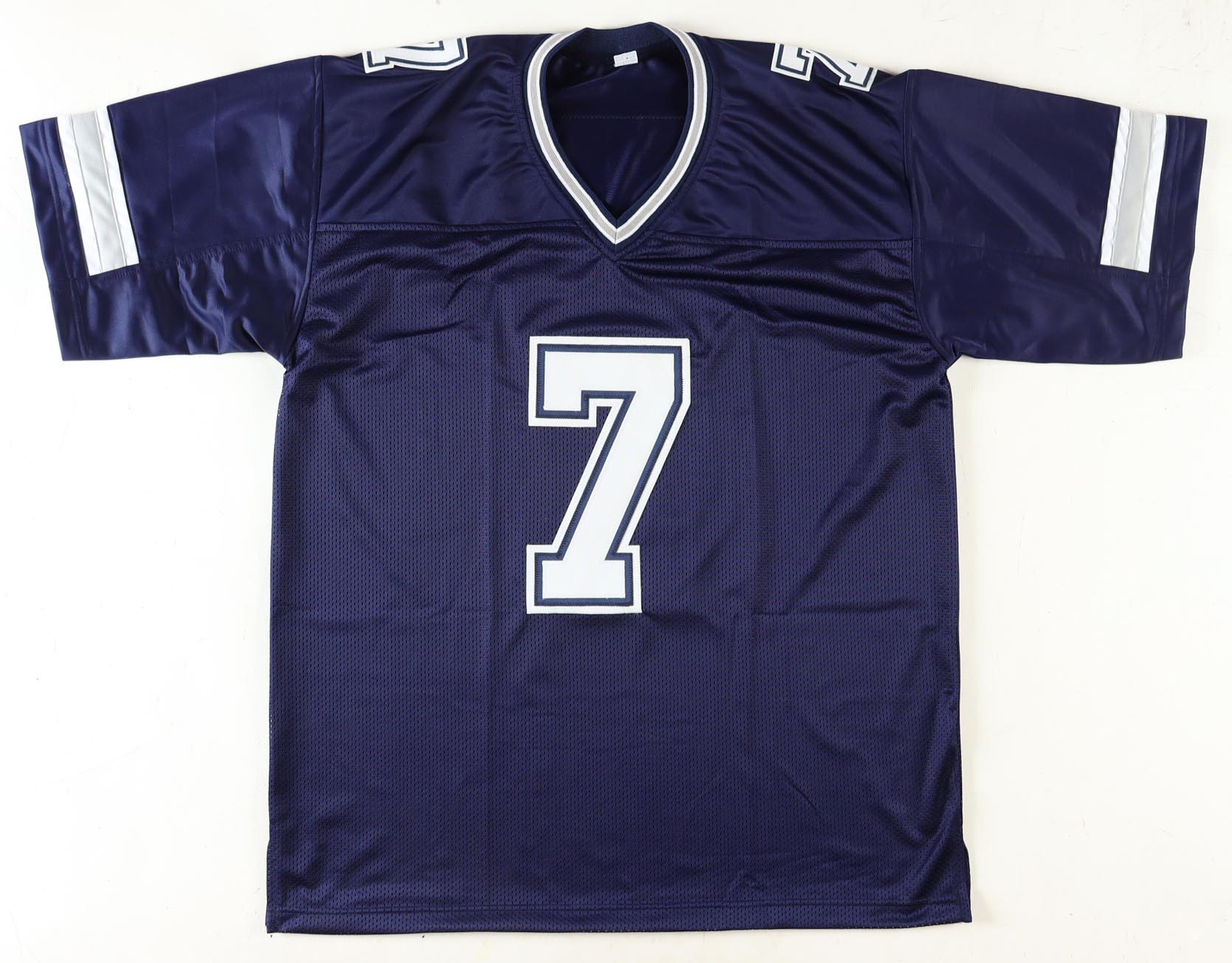 Trevon Diggs Signed Jersey (JSA) at PristineAuction.com Trevon Diggs Signed Jersey (JSA) at PristineAuction.com